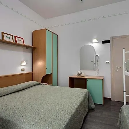 Hotel Gaia 2*