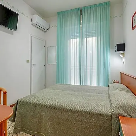 Hotel Gaia 2*